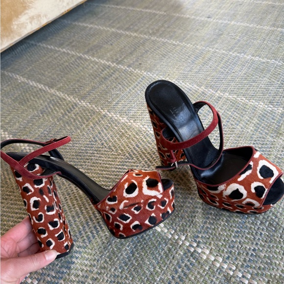 Gucci Shoes - Gucci Leopard Print Platform Sandals - Black and Brown